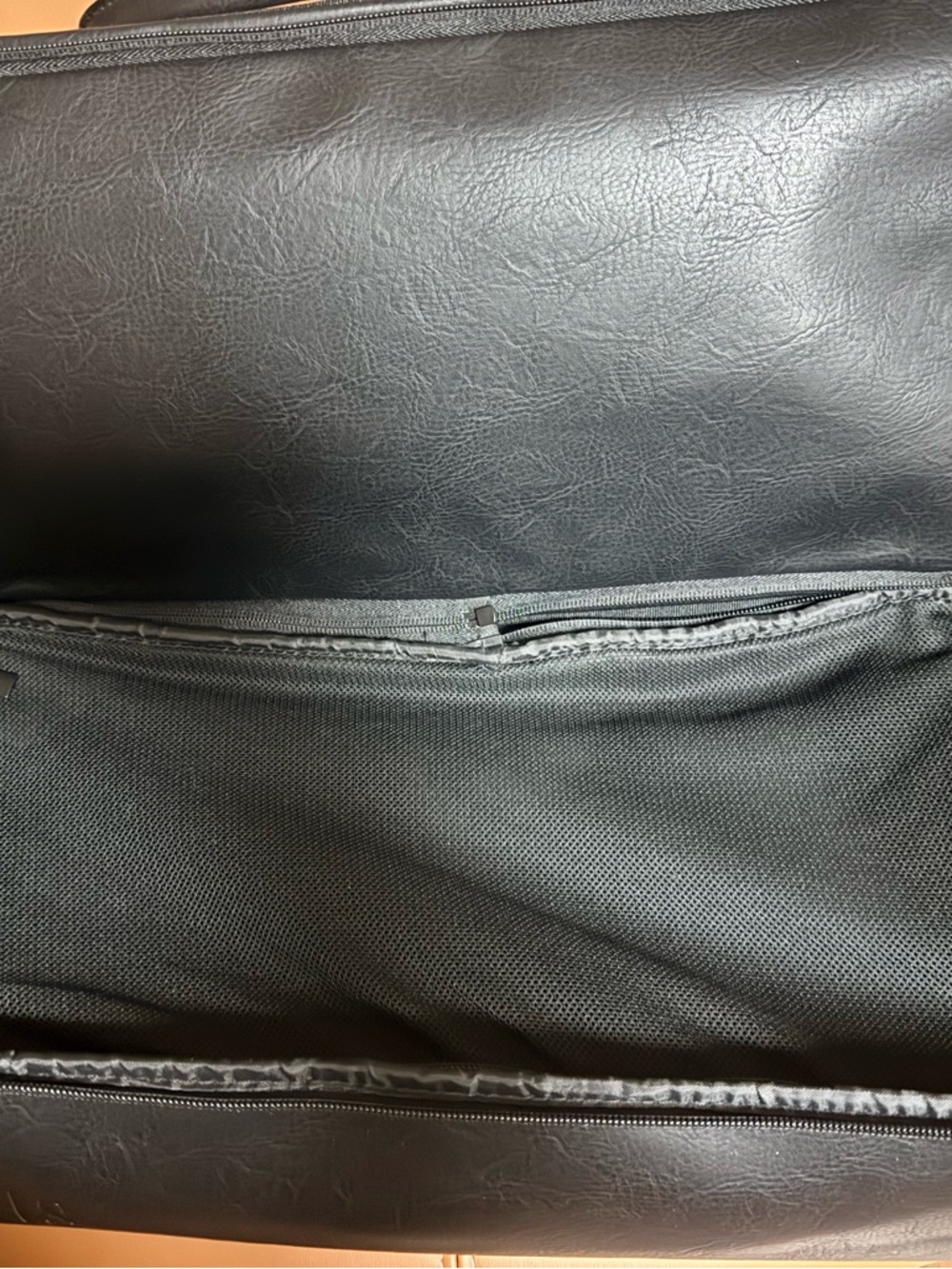 BEIS Black Travel Tote with Faux-Leather Base and Shoulder Strap - Picture 4 of 4